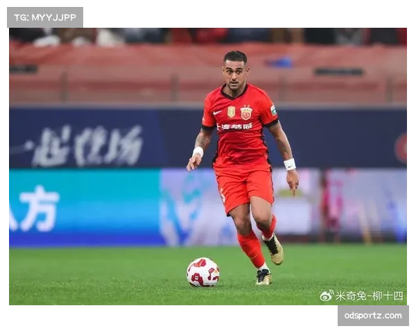 上海海港控球占优难破密集 维塔尔组织受限制长传失误频发